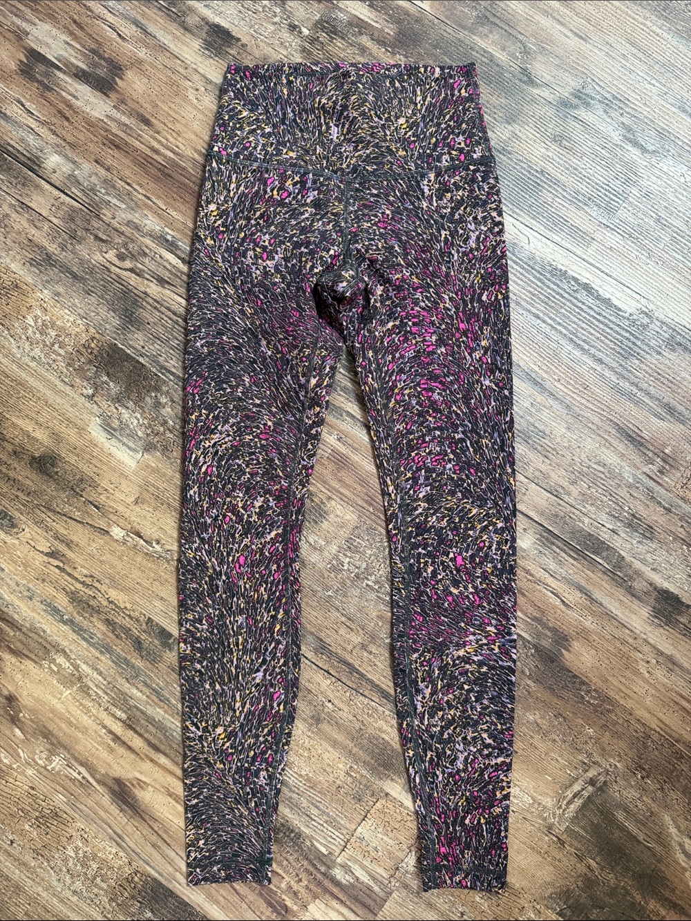Lululemon Wunder Train High-Rise Tight 28"Topography Multi Size 6